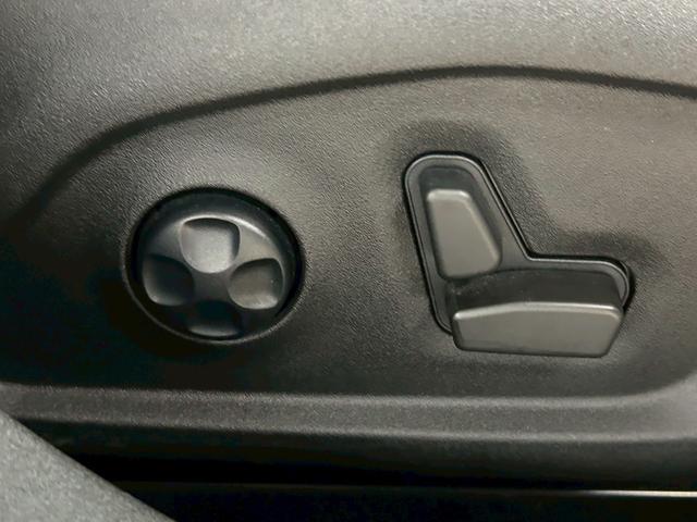 ５００Ｘ インフィニート　サンルーフ／ＡｐｐｌｅＣａｒＰｌａｙ／シートヒーター／ステアリングスイッチ／プッシュスタート／バックカメラ／Ｂｌｕｅｔｏｏｔｈ接続／パワーシート／パドルシフト（53枚目）