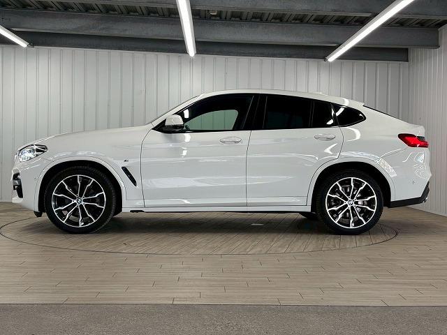 X4 xDrive 20d M Sport メリノレザー/サンルーフ/AppleCarPlay/HUD/フルセグ/パドルシフト/シートヒーター/パワーシート/レザーシート/ヘッドアップディスプレイ/電動リアゲート/クルーズコントロール(60枚目)