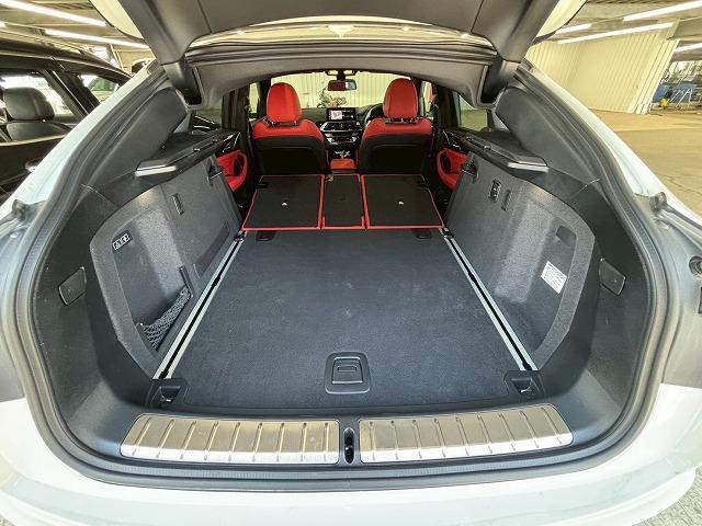 X4 xDrive 20d M Sport メリノレザー/サンルーフ/AppleCarPlay/HUD/フルセグ/パドルシフト/シートヒーター/パワーシート/レザーシート/ヘッドアップディスプレイ/電動リアゲート/クルーズコントロール(69枚目)