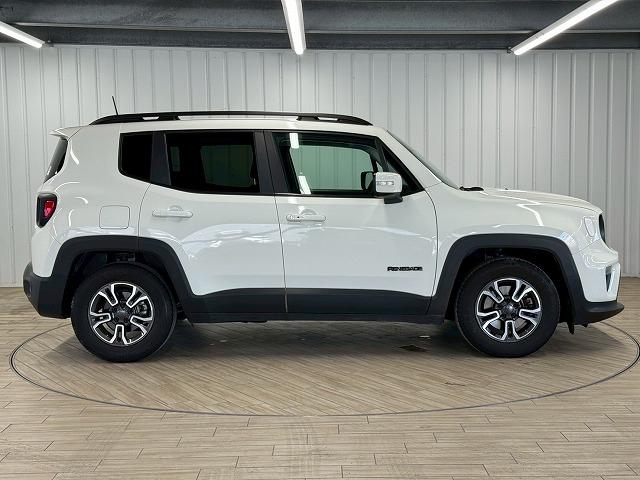 ジープ・レネゲード ロンジチュード　純正ディスプレイオーディオ／ＡｐｐｌｅＣａｒｐｌａｙ／アンドロイドオート／バックカメラ／Ｂｌｕｅｔｏｏｔｈ／ブラインドスポットモニター／レーンキープアシスト／クリアランスソナー（63枚目）