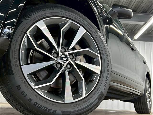 Ｑ５スポーツバック ４０　ＴＤＩ　ｑｕａｔｔｒｏ　Ｓ　ｌｉｎｅ　ＡｐｐｌｅＣａｒＰｌａｙ／ブラックスタイリング／１９インチ／パワーシート／全周囲カメラ／シートヒーター／クリアランスソナー／パーキングアシスト／電動リアゲート／ＵＳＢポート／シートメモリー／ＥＴＣ（19枚目）