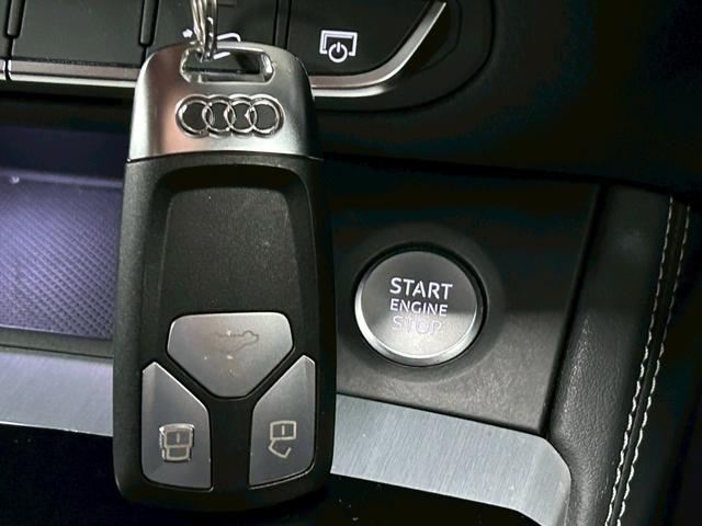 Ｑ５スポーツバック ４０　ＴＤＩ　ｑｕａｔｔｒｏ　Ｓ　ｌｉｎｅ　ＡｐｐｌｅＣａｒＰｌａｙ／ブラックスタイリング／１９インチ／パワーシート／全周囲カメラ／シートヒーター／クリアランスソナー／パーキングアシスト／電動リアゲート／ＵＳＢポート／シートメモリー／ＥＴＣ（52枚目）