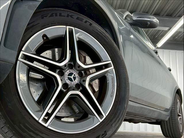 GLC GLC 220 d 4MATIC クーペ AMGライン 全周囲カメラ/アンビエントライト/フルセグ/エアサス/パワーシート/シートヒーター/スマートキー/クリアランスソナー/パーキングアシスト/レーンキープアシスト/ブラインドアシスト/クルコン/LED(19枚目)