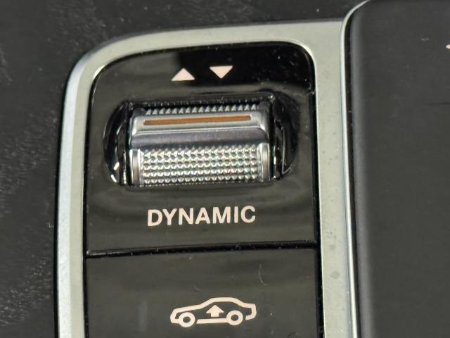 GLC GLC 220 d 4MATIC クーペ AMGライン パノラマサンルーフ/ブラインドスポットモニター/フルセグTV/全周囲カメラ/アダプティブクルーズコントロール/パドルシフト/シートシーター/パワーシート/パワーバックドア/LEDヘッドライト/(56枚目)