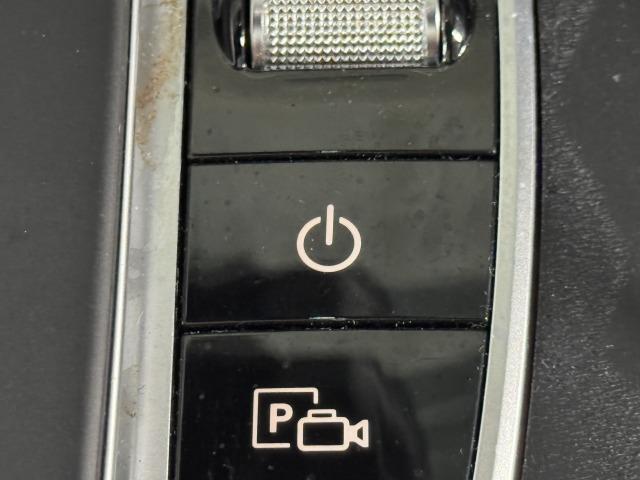 GLC GLC 220 d 4MATIC クーペ AMGライン パノラマサンルーフ/ブラインドスポットモニター/フルセグTV/全周囲カメラ/アダプティブクルーズコントロール/パドルシフト/シートシーター/パワーシート/パワーバックドア/LEDヘッドライト/(59枚目)