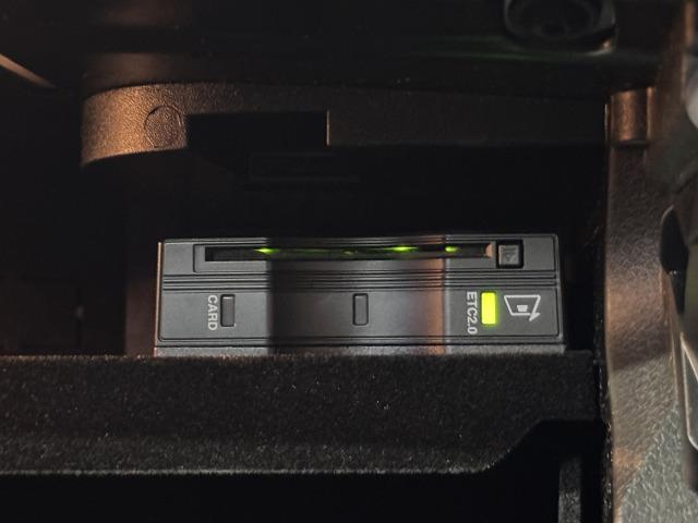 GLC GLC 220 d 4MATIC クーペ AMGライン パノラマサンルーフ/ブラインドスポットモニター/フルセグTV/全周囲カメラ/アダプティブクルーズコントロール/パドルシフト/シートシーター/パワーシート/パワーバックドア/LEDヘッドライト/(70枚目)