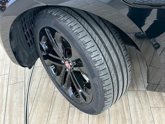 Ｆペイス Ｓ　Ｄ２００　パノラマスライディングルーフ／メーカーナビ／アップルカープレイ／アダプティブクルーズコントロール／電動リアゲート／パワーシート／シートヒーター／全方位カメラ／クリアランスソナー／後部エアコン／（79枚目）