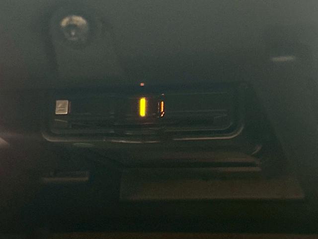 XC60 B5 AWD インスクリプション AppleCarPlay/ハーマンカードン/ベージュ革/シートヒーター/シートエアコン/ステアリングヒーター/全周囲カメラ/クルーズコントロール/フルセグ/パーキングアシスト/パワーシート/(46枚目)