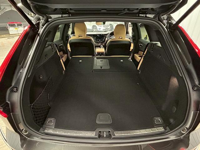 XC60 B5 AWD インスクリプション AppleCarPlay/ハーマンカードン/ベージュ革/シートヒーター/シートエアコン/ステアリングヒーター/全周囲カメラ/クルーズコントロール/フルセグ/パーキングアシスト/パワーシート/(67枚目)