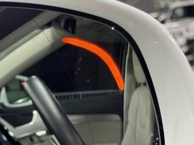 XC90 T5 AWD モーメンタム AppleCarPlay/フルセグTV/全周囲カメラ/ブラインドスポットモニター/シートヒーター/アダプティブクルーズコントロール/ステアリングスイッチ/メモリーシート/パワーシート/パワーバックドア(6枚目)