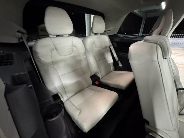 XC90 T5 AWD モーメンタム AppleCarPlay/フルセグTV/全周囲カメラ/ブラインドスポットモニター/シートヒーター/アダプティブクルーズコントロール/ステアリングスイッチ/メモリーシート/パワーシート/パワーバックドア(9枚目)