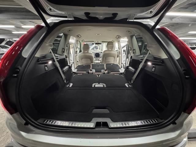 XC90 T5 AWD モーメンタム AppleCarPlay/フルセグTV/全周囲カメラ/ブラインドスポットモニター/シートヒーター/アダプティブクルーズコントロール/ステアリングスイッチ/メモリーシート/パワーシート/パワーバックドア(18枚目)