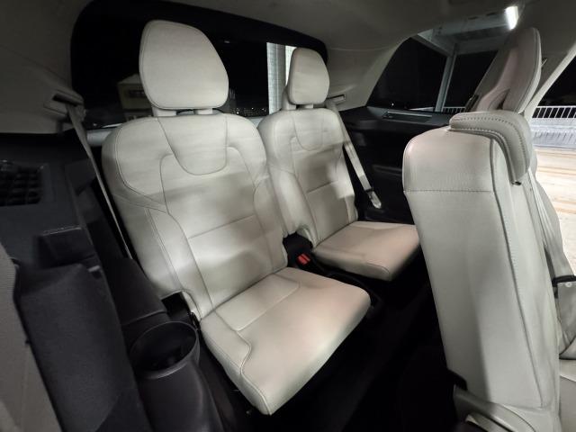 XC90 T5 AWD モーメンタム AppleCarPlay/フルセグTV/全周囲カメラ/ブラインドスポットモニター/シートヒーター/アダプティブクルーズコントロール/ステアリングスイッチ/メモリーシート/パワーシート/パワーバックドア(56枚目)