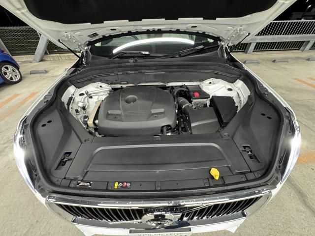 XC90 T5 AWD モーメンタム AppleCarPlay/フルセグTV/全周囲カメラ/ブラインドスポットモニター/シートヒーター/アダプティブクルーズコントロール/ステアリングスイッチ/メモリーシート/パワーシート/パワーバックドア(69枚目)