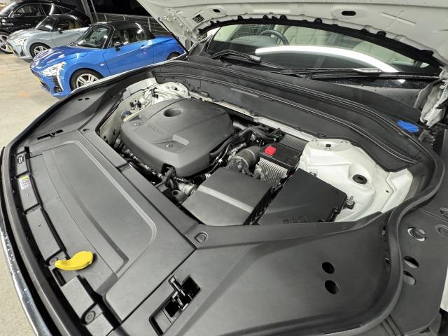 XC90 T5 AWD モーメンタム AppleCarPlay/フルセグTV/全周囲カメラ/ブラインドスポットモニター/シートヒーター/アダプティブクルーズコントロール/ステアリングスイッチ/メモリーシート/パワーシート/パワーバックドア(70枚目)