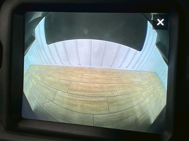 ジープ・ラングラーアンリミテッド サハラ　アルティテュード　限定２１０台／１オーナー／黒革／シートヒーター／ＡｐｐｌｅＣａｒＰｌａｙ／ブラインドスポット／アダプティブクルーズコントロール／ステアリングヒーター／バックモニター／サイドカメラ／フロントカメラ（25枚目）