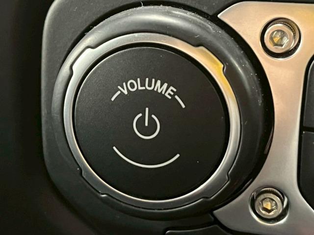 ジープ・ラングラーアンリミテッド サハラ　アルティテュード　限定２１０台／１オーナー／黒革／シートヒーター／ＡｐｐｌｅＣａｒＰｌａｙ／ブラインドスポット／アダプティブクルーズコントロール／ステアリングヒーター／バックモニター／サイドカメラ／フロントカメラ（36枚目）