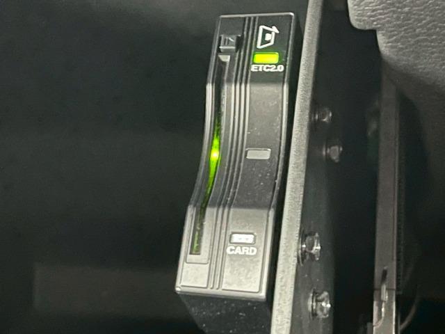 ジープ・ラングラーアンリミテッド サハラ　アルティテュード　限定２１０台／１オーナー／黒革／シートヒーター／ＡｐｐｌｅＣａｒＰｌａｙ／ブラインドスポット／アダプティブクルーズコントロール／ステアリングヒーター／バックモニター／サイドカメラ／フロントカメラ（46枚目）