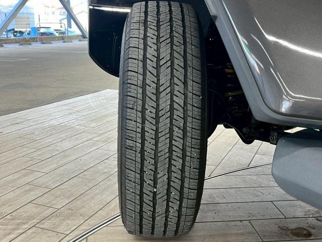 ジープ・ラングラーアンリミテッド サハラ　アルティテュード　限定２１０台／１オーナー／黒革／シートヒーター／ＡｐｐｌｅＣａｒＰｌａｙ／ブラインドスポット／アダプティブクルーズコントロール／ステアリングヒーター／バックモニター／サイドカメラ／フロントカメラ（71枚目）