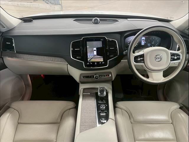 ＸＣ９０ Ｂ６　ＡＷＤ　インスクリプション　Ｂｏｗｅｒ＆Ｗｉｌｌｋｉｎｓ／ＡｐｐｌｅＣａｒＰｌａｙ／ベンチレーション／サンルーフ／レーダークルーズコントロール／シートヒーター／ステアリングヒーター／パワーシート／パワーバックドア（3枚目）