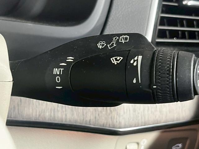 ＸＣ９０ Ｂ６　ＡＷＤ　インスクリプション　Ｂｏｗｅｒ＆Ｗｉｌｌｋｉｎｓ／ＡｐｐｌｅＣａｒＰｌａｙ／ベンチレーション／サンルーフ／レーダークルーズコントロール／シートヒーター／ステアリングヒーター／パワーシート／パワーバックドア（28枚目）