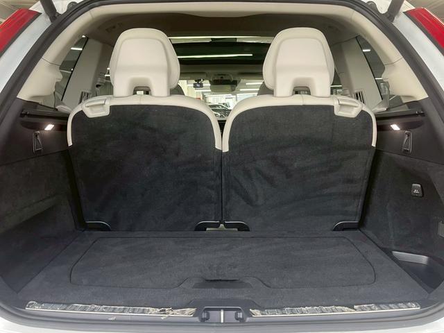 ＸＣ９０ Ｂ６　ＡＷＤ　インスクリプション　Ｂｏｗｅｒ＆Ｗｉｌｌｋｉｎｓ／ＡｐｐｌｅＣａｒＰｌａｙ／ベンチレーション／サンルーフ／レーダークルーズコントロール／シートヒーター／ステアリングヒーター／パワーシート／パワーバックドア（67枚目）