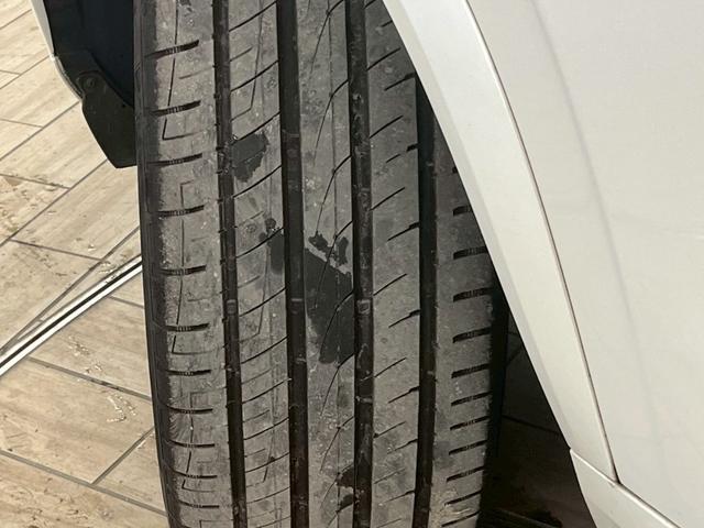 ＸＣ９０ Ｂ６　ＡＷＤ　インスクリプション　Ｂｏｗｅｒ＆Ｗｉｌｌｋｉｎｓ／ＡｐｐｌｅＣａｒＰｌａｙ／ベンチレーション／サンルーフ／レーダークルーズコントロール／シートヒーター／ステアリングヒーター／パワーシート／パワーバックドア（79枚目）