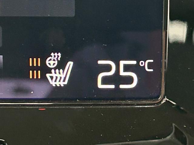 ＸＣ４０ Ｂ３　モメンタム　ＡｐｐｌｅＣａｒｐｌａｙ／全周囲カメラ／フルセグ／ブラインドスポット／アダプティブクルーズコントロール／シートヒーター／ステアリングヒーター／パワーテールゲート／ＬＥＤヘッドライト／パワーシート（57枚目）