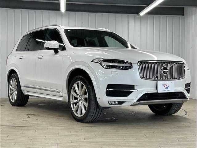 ＸＣ９０ Ｔ６　ＡＷＤ　インスクリプション　サンルーフ／黒革シート／ベンチレーション／シートヒーター／ステアリングヒーター／全周囲カメラ／ＡｐｐｌｅＣａｒＰｌａｙ／ブラインドスポット／パワーテールゲート／フルセグ／ヘッドアップディスプレイ（16枚目）