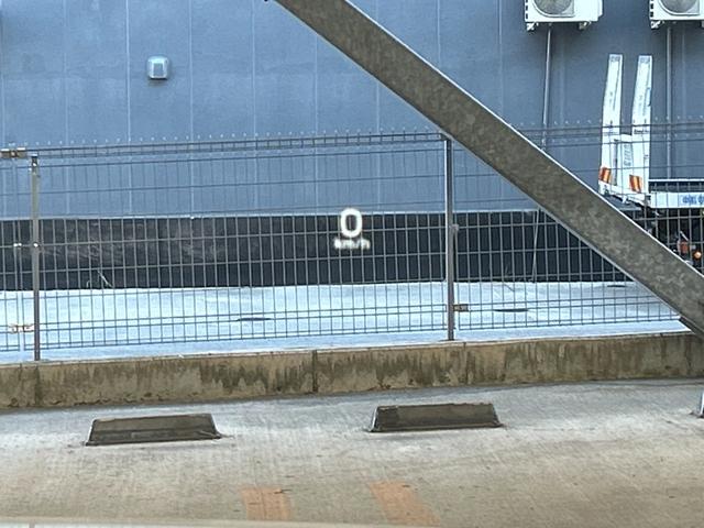 ＸＣ９０ Ｔ６　ＡＷＤ　インスクリプション　サンルーフ／黒革シート／ベンチレーション／シートヒーター／ステアリングヒーター／全周囲カメラ／ＡｐｐｌｅＣａｒＰｌａｙ／ブラインドスポット／パワーテールゲート／フルセグ／ヘッドアップディスプレイ（45枚目）