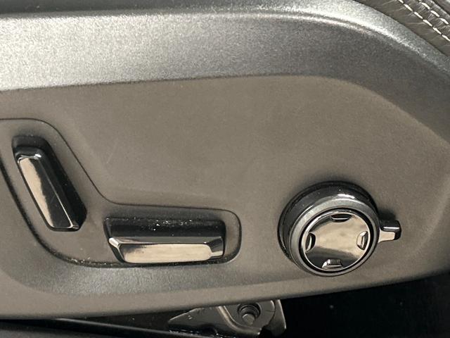 ＸＣ９０ Ｔ６　ＡＷＤ　インスクリプション　サンルーフ／黒革シート／ベンチレーション／シートヒーター／ステアリングヒーター／全周囲カメラ／ＡｐｐｌｅＣａｒＰｌａｙ／ブラインドスポット／パワーテールゲート／フルセグ／ヘッドアップディスプレイ（58枚目）