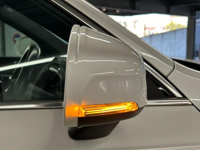 ＸＣ９０ Ｔ６　ＡＷＤ　インスクリプション　サンルーフ／黒革シート／ベンチレーション／シートヒーター／ステアリングヒーター／全周囲カメラ／ＡｐｐｌｅＣａｒＰｌａｙ／ブラインドスポット／パワーテールゲート／フルセグ／ヘッドアップディスプレイ（68枚目）