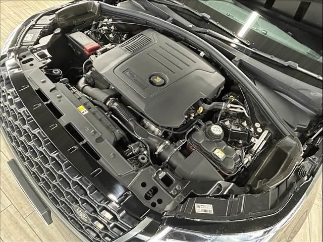 レンジローバーヴェラール Ｒ－ＤＹＮＡＭＩＣ　Ｓ　パノラマルーフ／ＭＥＲＩＤＩＡＮサウンド／全周囲カメラ／シートクーラー／シートクーラー／後期モデル／レーダークルーズコントロール／プッシュスタート／Ｂｌｕｅｔｏｏｔｈ接続／ブラインドスポットモニター／（12枚目）