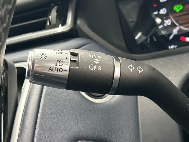 レンジローバーヴェラール Ｒ－ＤＹＮＡＭＩＣ　Ｓ　パノラマルーフ／ＭＥＲＩＤＩＡＮサウンド／全周囲カメラ／シートクーラー／シートクーラー／後期モデル／レーダークルーズコントロール／プッシュスタート／Ｂｌｕｅｔｏｏｔｈ接続／ブラインドスポットモニター／（42枚目）