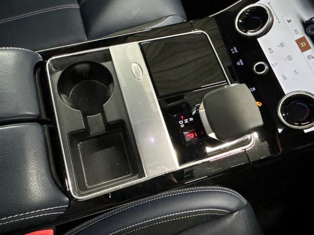 レンジローバーヴェラール Ｒ－ＤＹＮＡＭＩＣ　Ｓ　パノラマルーフ／ＭＥＲＩＤＩＡＮサウンド／全周囲カメラ／シートクーラー／シートクーラー／後期モデル／レーダークルーズコントロール／プッシュスタート／Ｂｌｕｅｔｏｏｔｈ接続／ブラインドスポットモニター／（46枚目）