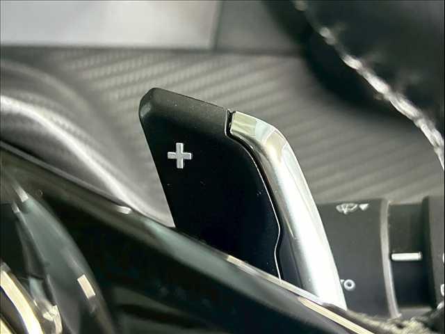 ２００８ アリュール　ハイラインパッケージ／ＡｐｐｌｅＣａｒｐｌａｙ／黒革シート／全周囲カメラ／シートヒーター／アンビエントライト／ブラインドスポット／パワーテールゲートアダプティブクルーズコントロール／パワーシート（9枚目）