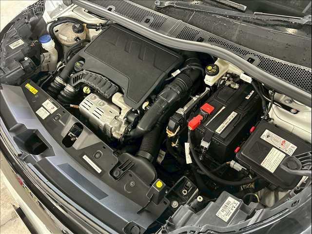 ２００８ アリュール　ハイラインパッケージ／ＡｐｐｌｅＣａｒｐｌａｙ／黒革シート／全周囲カメラ／シートヒーター／アンビエントライト／ブラインドスポット／パワーテールゲートアダプティブクルーズコントロール／パワーシート（12枚目）