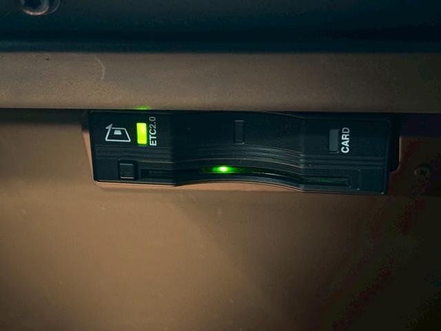 ジープ・コンパス ロンジチュード　ＡｐｐｌｅＣａｒＰｌａｙ／アダプティブクルーズコントロール／ブラインドスポット／バックモニター／ＬＥＤヘッドライト／デジタル液晶メーター／ＥＴＣ／プッシュスタート／フルセグ／純正アルミホイール（27枚目）