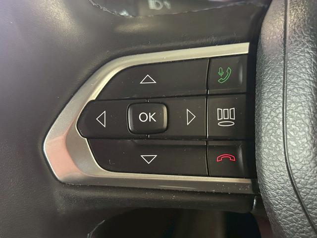 ジープ・コンパス ロンジチュード　ＡｐｐｌｅＣａｒＰｌａｙ／アダプティブクルーズコントロール／ブラインドスポット／バックモニター／ＬＥＤヘッドライト／デジタル液晶メーター／ＥＴＣ／プッシュスタート／フルセグ／純正アルミホイール（35枚目）