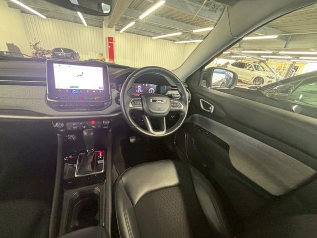 ジープ・コンパス ロンジチュード　ＡｐｐｌｅＣａｒＰｌａｙ／アダプティブクルーズコントロール／ブラインドスポット／バックモニター／ＬＥＤヘッドライト／デジタル液晶メーター／ＥＴＣ／プッシュスタート／フルセグ／純正アルミホイール（53枚目）