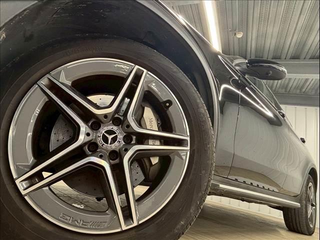 ＧＬＣ ＧＬＣ２２０ｄ　４マチック　ＡＭＧライン　サンルーフ／全周囲カメラ／シートヒーター／アンビエントライト／ブラインドアシスト／エアサスペンション／パワーシート／ＵＳＢポート／電動リアゲート／アダプティブクルーズコントロール／キーレスゴー（19枚目）