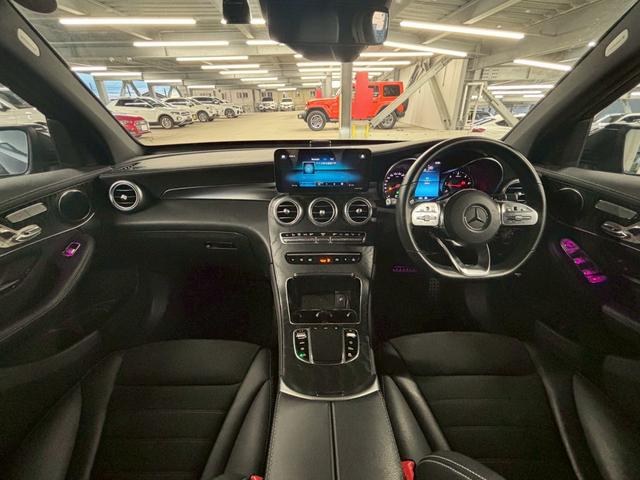 ＧＬＣ ＧＬＣ２２０ｄ　４マチック　ＡＭＧライン　サンルーフ／全周囲カメラ／シートヒーター／アンビエントライト／ブラインドアシスト／エアサスペンション／パワーシート／ＵＳＢポート／電動リアゲート／アダプティブクルーズコントロール／キーレスゴー（53枚目）