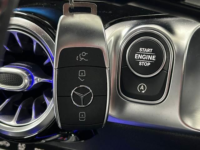 GLB GLB200d AMGライン 全周囲カメラ/アンビエントライト/フルセグ/ブラインドスポットモニター/シートヒーター/パワーシート/シートメモリー/Bluetooth接続/キーレスゴー/アイドリングストップ/ステアリングスイッチ(6枚目)