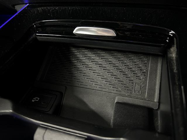 GLB GLB200d AMGライン 全周囲カメラ/アンビエントライト/フルセグ/ブラインドスポットモニター/シートヒーター/パワーシート/シートメモリー/Bluetooth接続/キーレスゴー/アイドリングストップ/ステアリングスイッチ(33枚目)