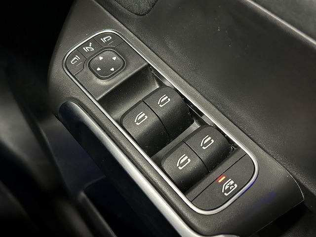 GLB GLB200d AMGライン 全周囲カメラ/アンビエントライト/フルセグ/ブラインドスポットモニター/シートヒーター/パワーシート/シートメモリー/Bluetooth接続/キーレスゴー/アイドリングストップ/ステアリングスイッチ(38枚目)