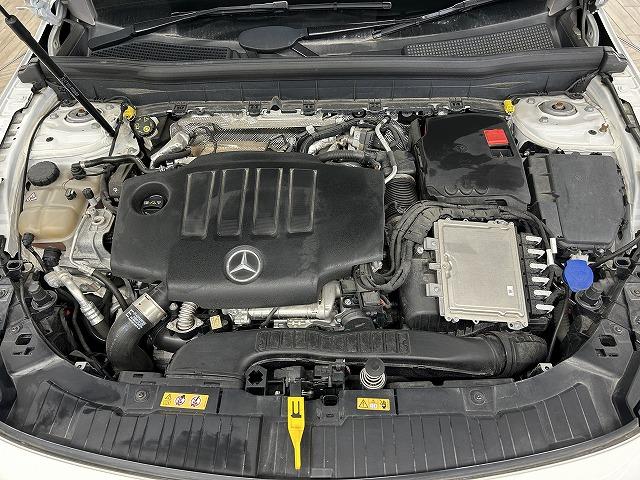 GLB GLB200d AMGライン 全周囲カメラ/アンビエントライト/フルセグ/ブラインドスポットモニター/シートヒーター/パワーシート/シートメモリー/Bluetooth接続/キーレスゴー/アイドリングストップ/ステアリングスイッチ(65枚目)