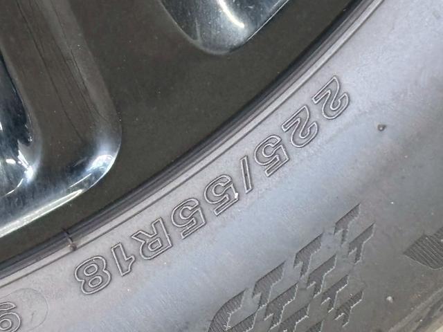 ジープ・レネゲード ナイトイーグル　特別仕様車／ＡｐｐｌｅＣａｒｐｌａｙ／クリアランスソナー／ブラインドアシスト／アイドリングストップ／レーンキープアシスト／ＵＳＢポート／スマートキー／クルーズコントロール／ＥＴＣ／オートライト（65枚目）