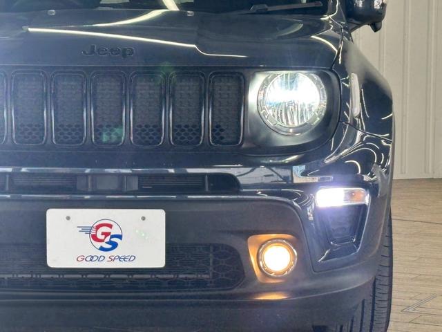 ジープ・レネゲード ナイトイーグル　特別仕様車／ＡｐｐｌｅＣａｒｐｌａｙ／クリアランスソナー／ブラインドアシスト／アイドリングストップ／レーンキープアシスト／ＵＳＢポート／スマートキー／クルーズコントロール／ＥＴＣ／オートライト（72枚目）