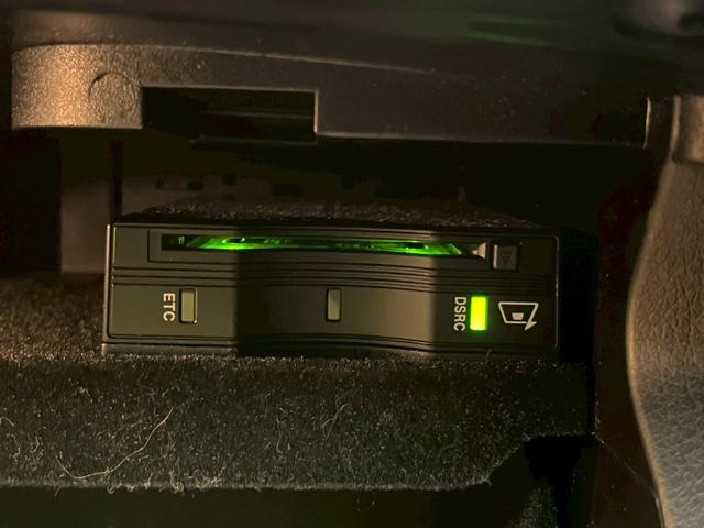 GLC GLC220d 4マチック クーペスポーツ 全周囲カメラ/パワーシート/シートヒーター/ブラインドスポット/フルセグ/キーレスゴー/パワーテールゲート/アダプティブクルーズコントロール/ヘッドアップディスプレイ/ETC/LEDヘッドライト(62枚目)