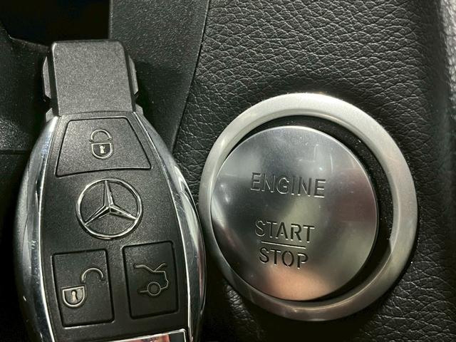 GLC GLC220d 4マチック クーペスポーツ 全周囲カメラ/パワーシート/シートヒーター/ブラインドスポット/フルセグ/キーレスゴー/パワーテールゲート/アダプティブクルーズコントロール/ヘッドアップディスプレイ/ETC/LEDヘッドライト(63枚目)